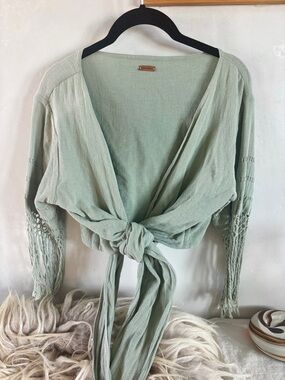 CARAVANA Sage Crop Wrap Top